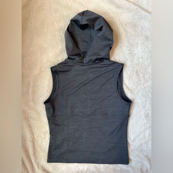 Nike Gray Hooded Sporty Vest in size M - Picture 2 of 7
